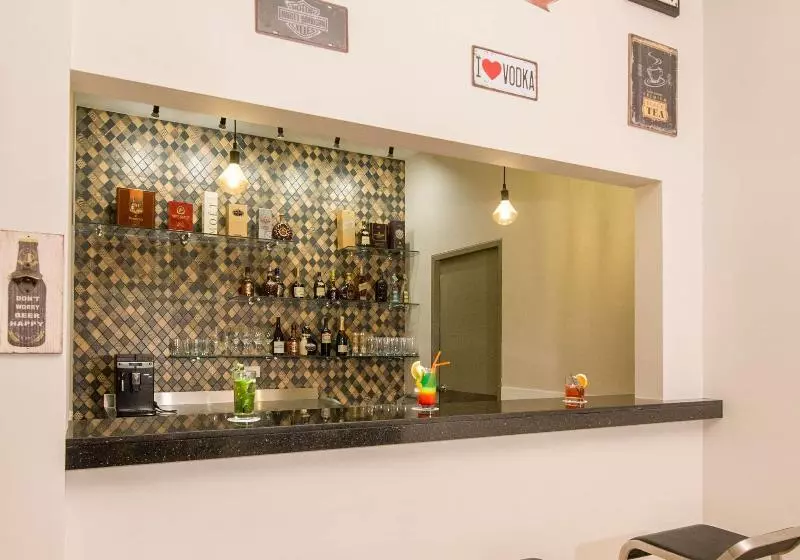 Best Western Posada Royale Hotel & Suites