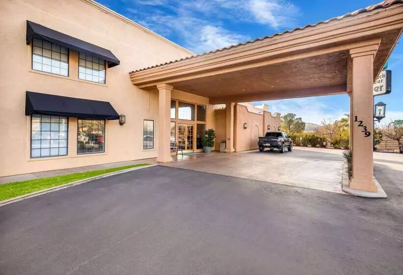 ホテル Clarion Suites St George  Convention Center Area