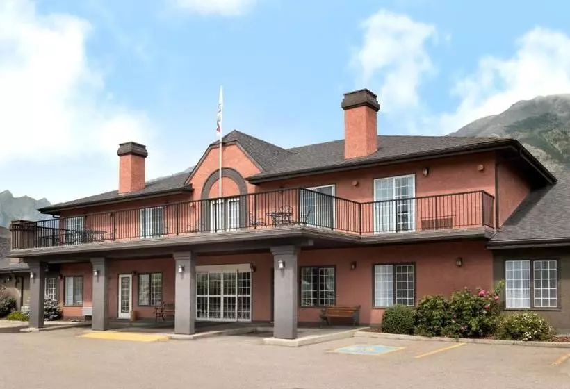 Northwinds Hotel Canmore