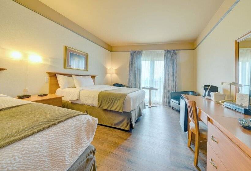 Отель Days Inn By Wyndham Riviereduloup