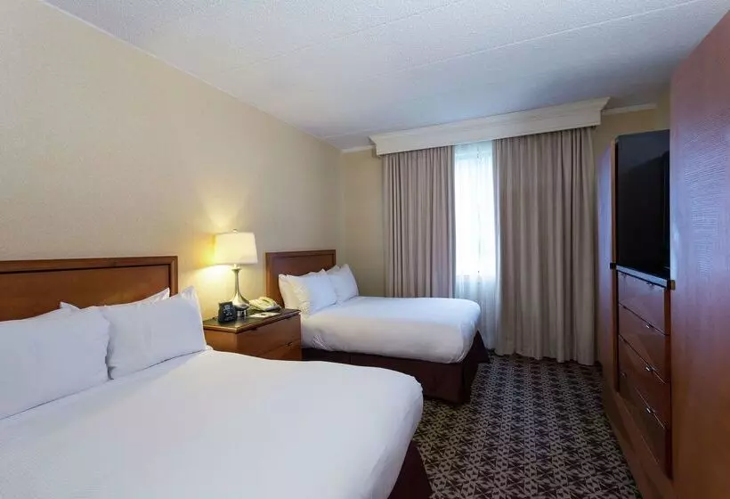 Doubletree Suites By Hilton Hotel Mt. Laurel
