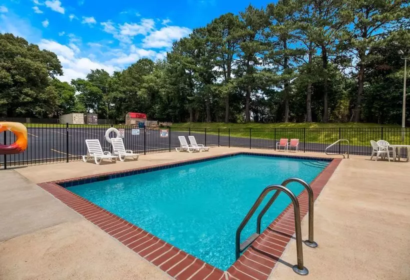 فندق Econo Lodge