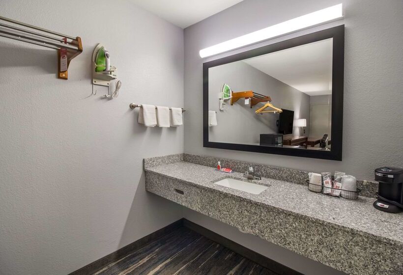 בית מלון כפרי Econo Lodge