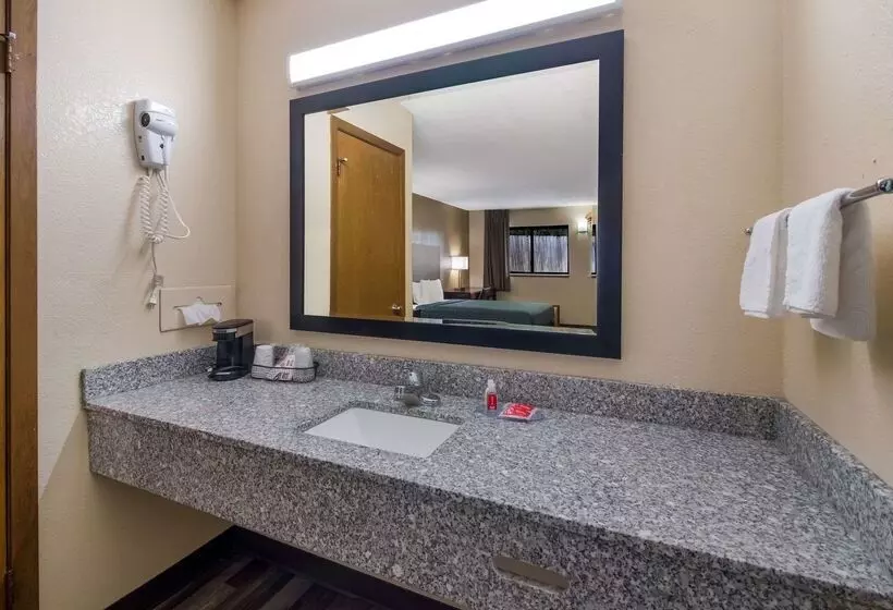 فندق Econo Lodge