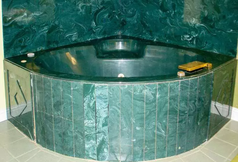 هتل Econo Lodge Texarkana I30