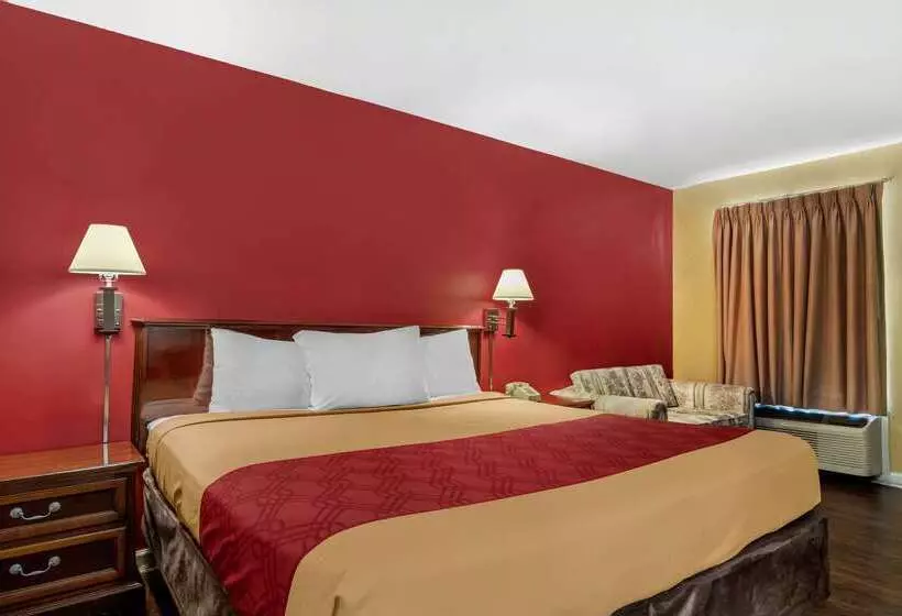 Отель Econo Lodge Union City  Atlanta South