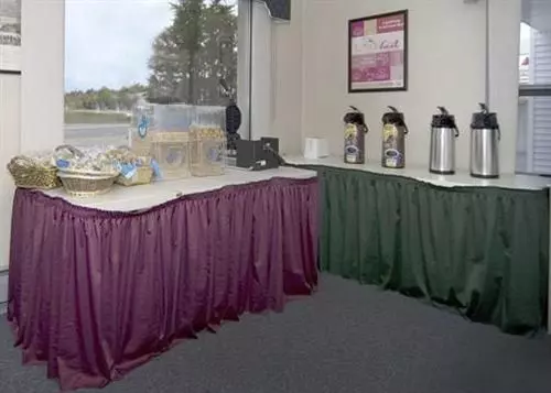 ホテル Econo Lodge Waterville