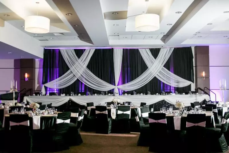 酒店 Four Points By Sheraton Winnipeg South