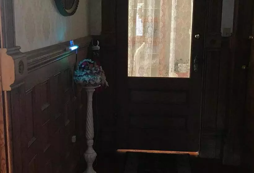 בית מלון כפרי Haterleigh Heritage Inn