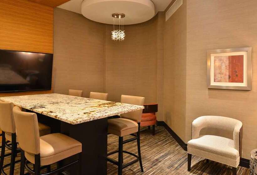 호텔 Hilton Springfield