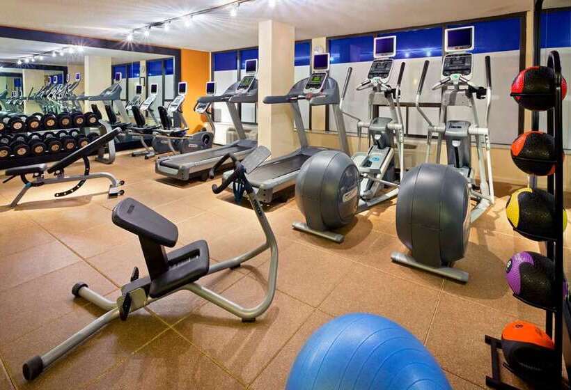 호텔 Hilton Springfield