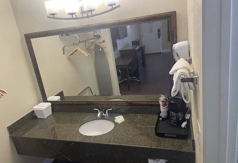 호텔 Hospitality Inn