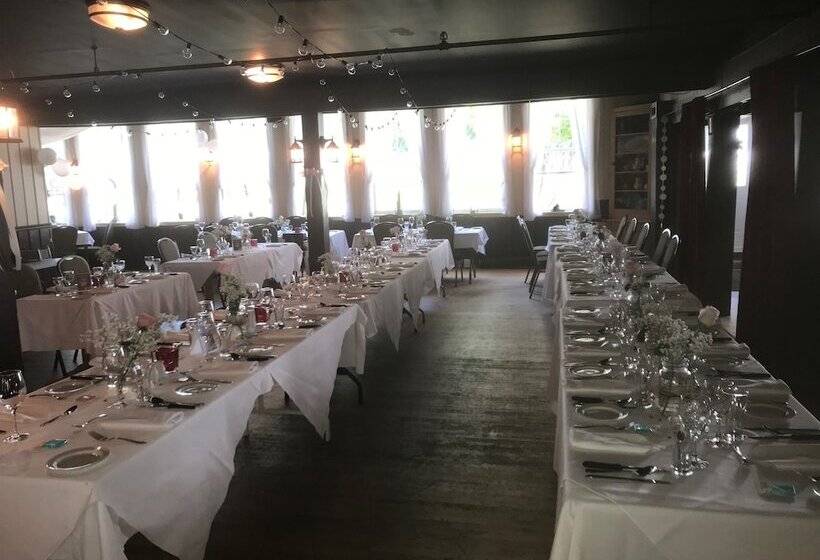 Otel Le Manoir Charlevoix