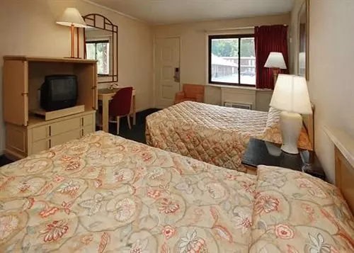 هتل Courtyard Poughkeepsie