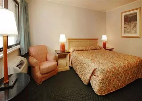 هتل Courtyard Poughkeepsie