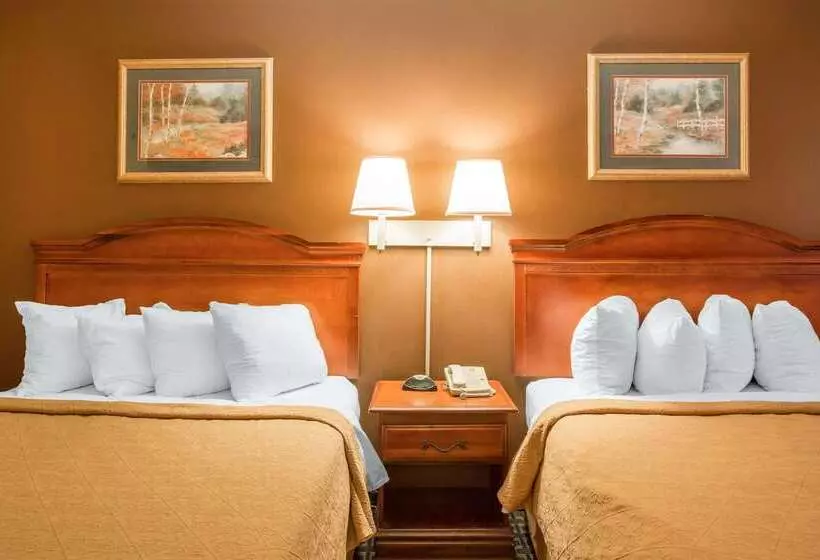 בית מלון כפרי Quality Inn National Fairgrounds Area