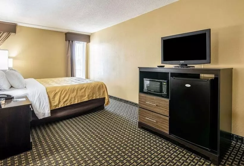 בית מלון כפרי Quality Inn National Fairgrounds Area