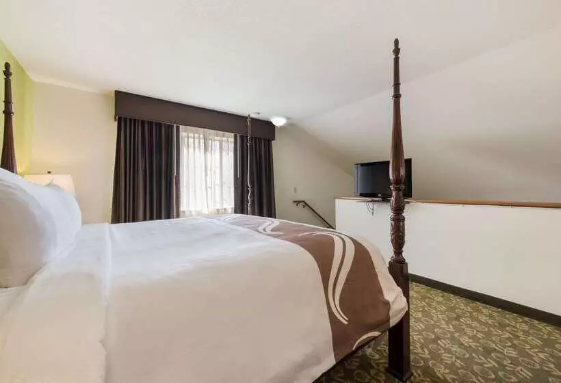 בית מלון כפרי Quality Inn & Suites Red Wing