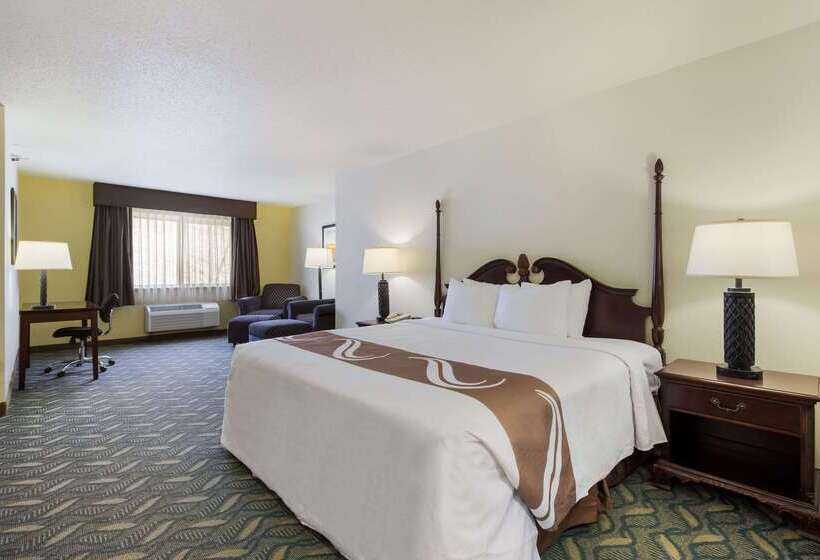 فندق Quality Inn & Suites Red Wing