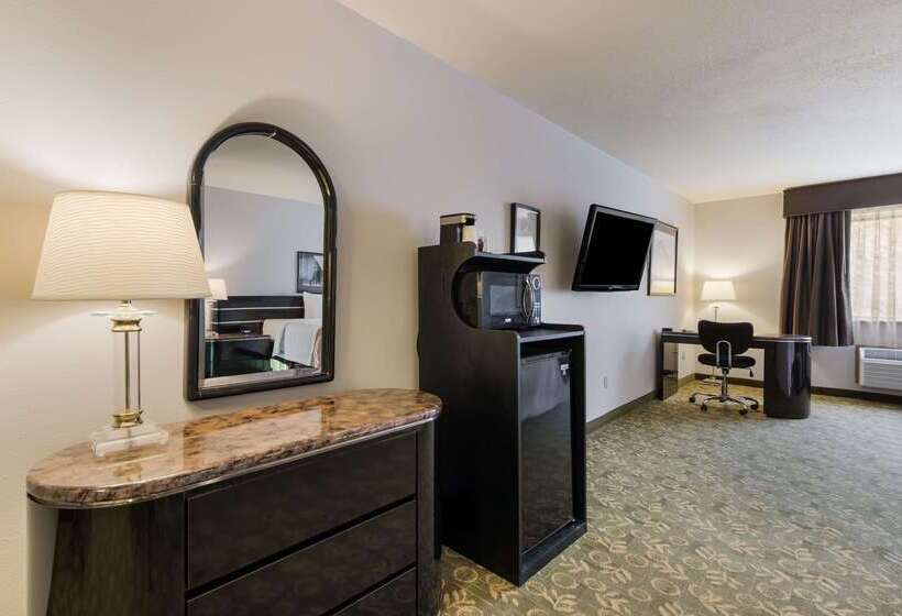 فندق Quality Inn & Suites Red Wing
