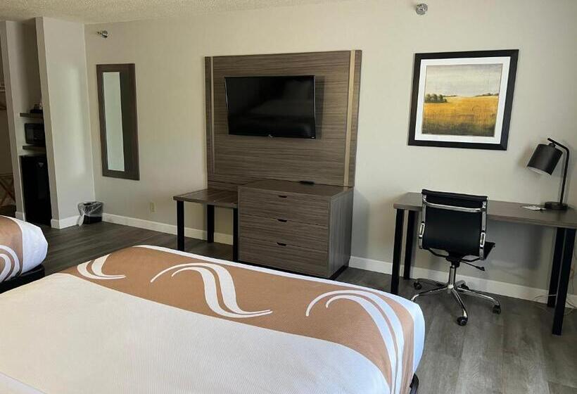 فندق Quality Inn & Suites Red Wing