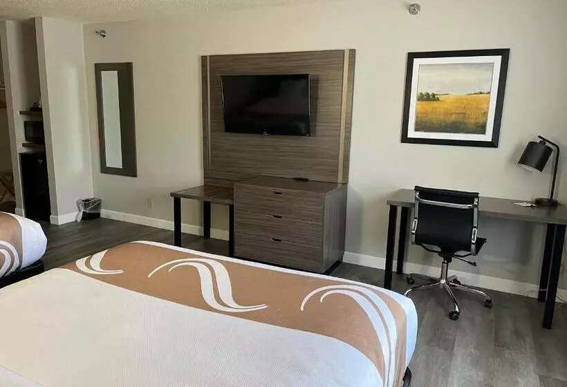 בית מלון כפרי Quality Inn & Suites Red Wing