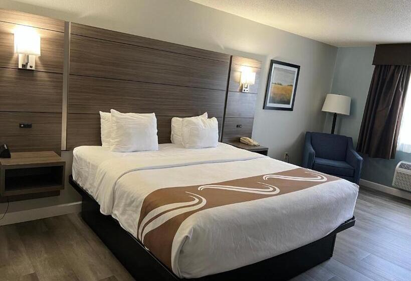 فندق Quality Inn & Suites Red Wing