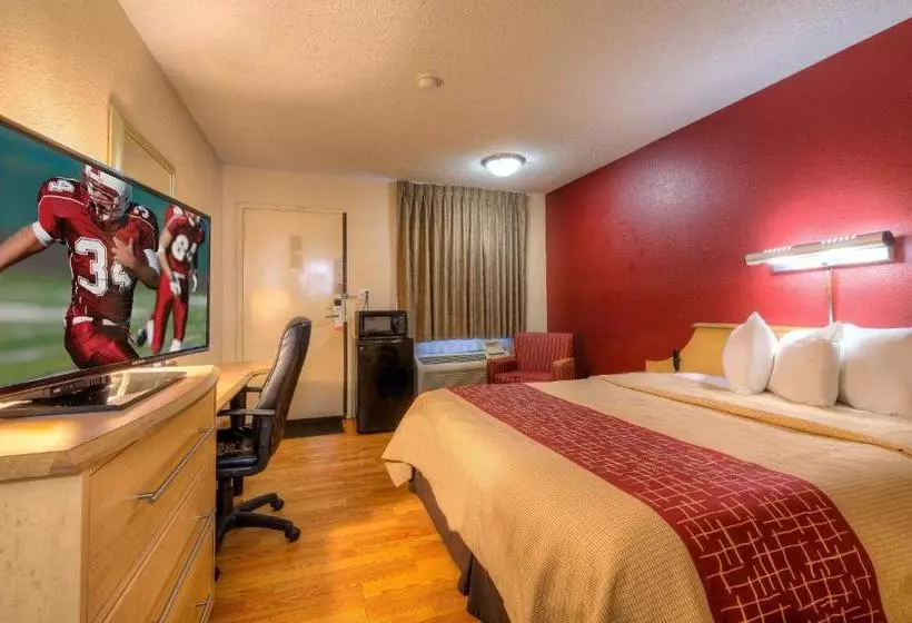 فندق Red Roof Inn Tulsa