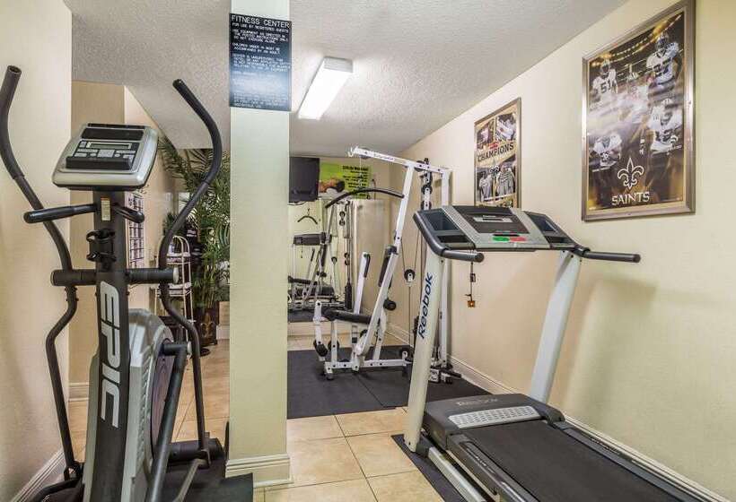Hotel Super 8 By Wyndham New Orleans