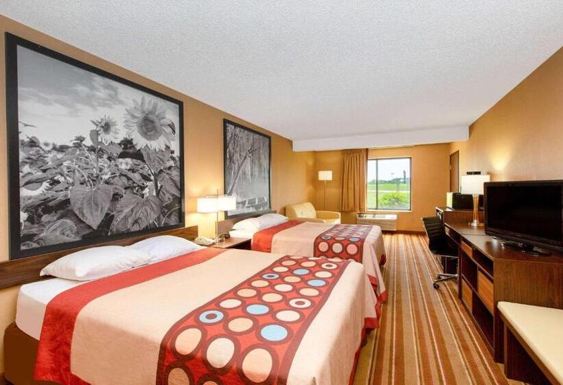 فندق Super 8 By Wyndham Salina I70