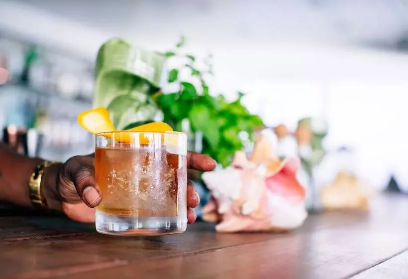 هتل The Cove Eleuthera