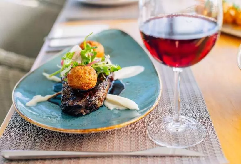 هتل The Cove Eleuthera