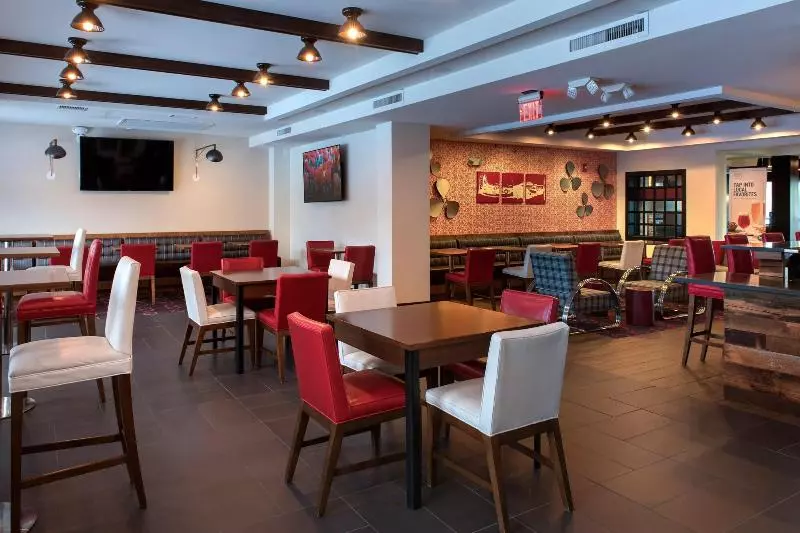 The Crossroads Hotel   Newburgh, Ascend Hotel Collection