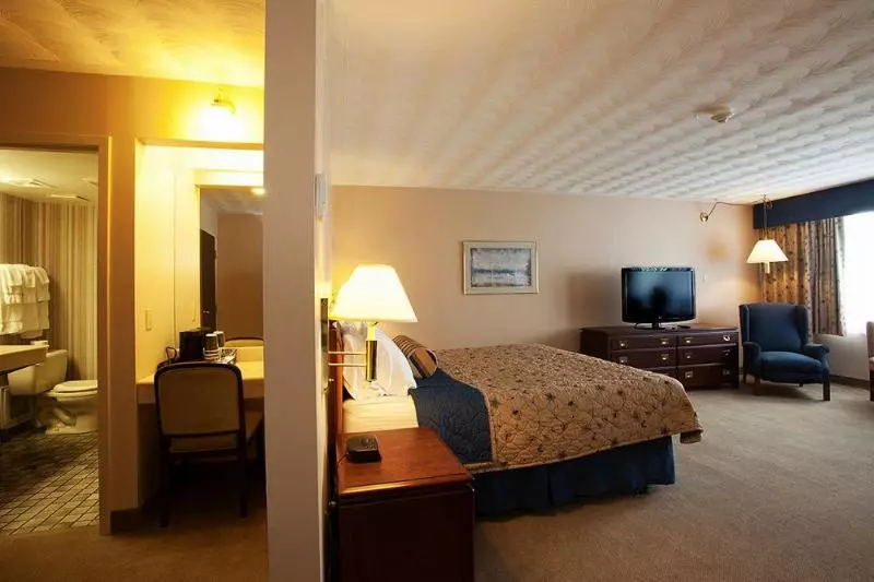 호텔 The Fredericton Inn