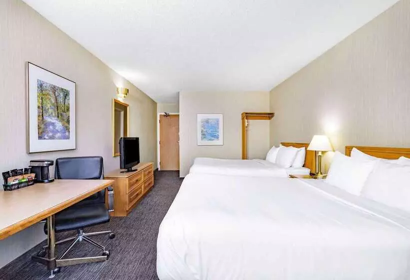 Szálloda Travelodge By Wyndham Bridgewater