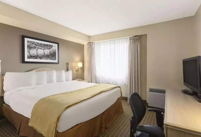 ホテル Travelodge Suites By Wyndham Halifax Dartmouth