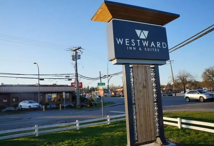 Hotel Westward Inn & Suites