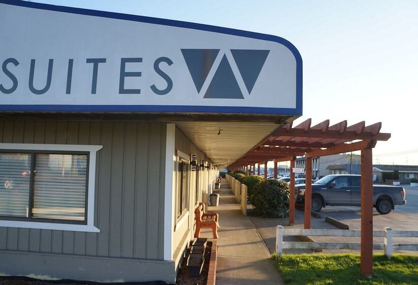 فندق Westward Inn & Suites