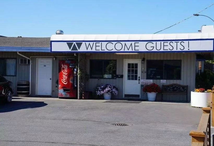 Hotel Westward Inn & Suites