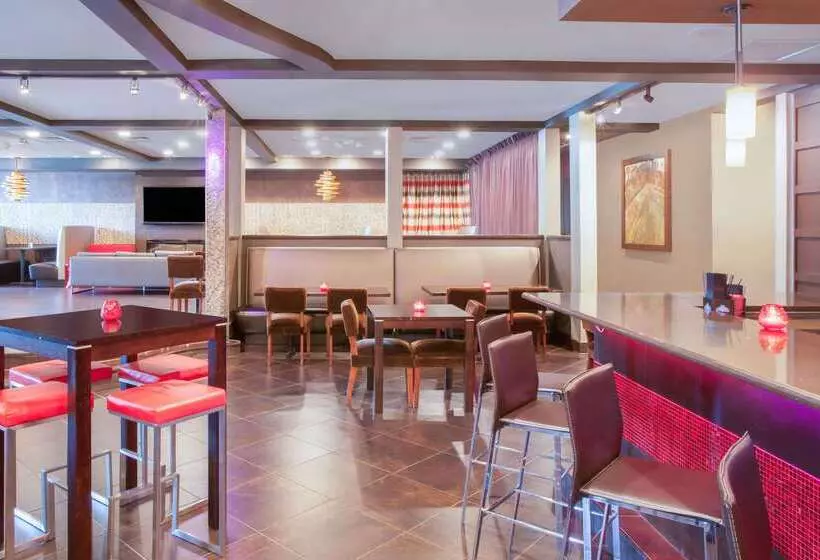 ホテル Wyndham Garden Schaumburg Chicago Northwest