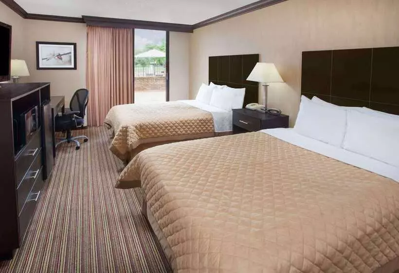 ホテル Wyndham Garden Schaumburg Chicago Northwest