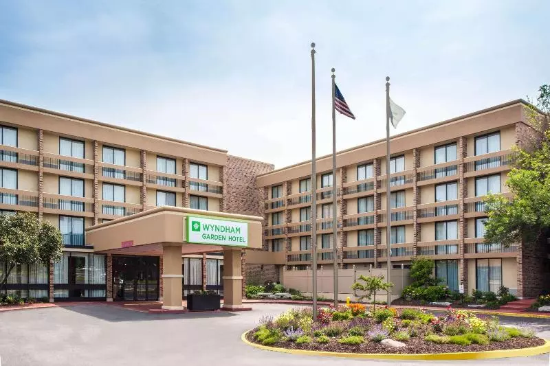 ホテル Wyndham Garden Schaumburg Chicago Northwest
