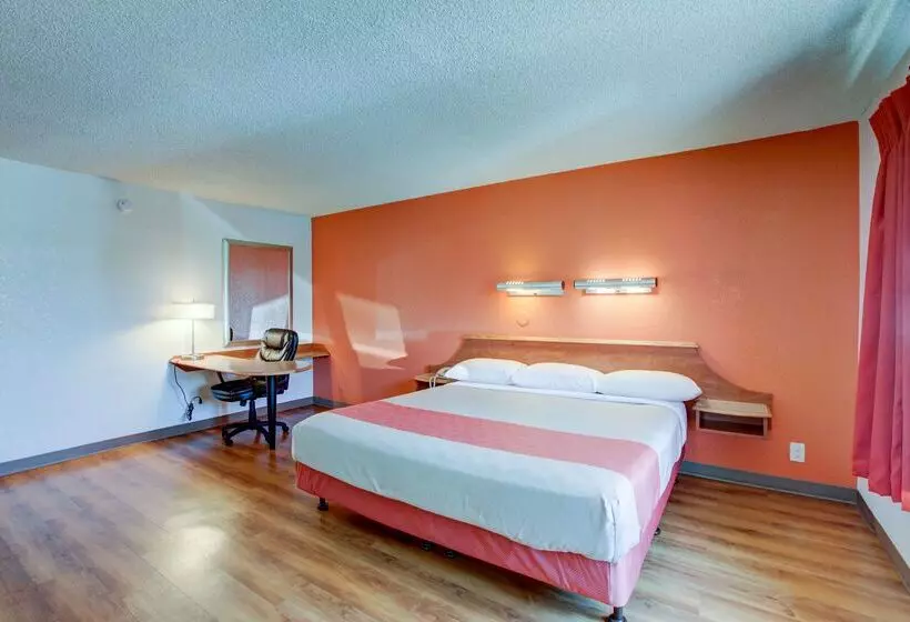 Motel 6santa Ana, Ca  Irvine  Orange County Airport