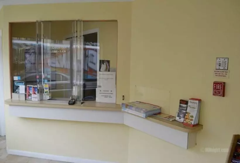 모텔 Presidio Parkway Inn