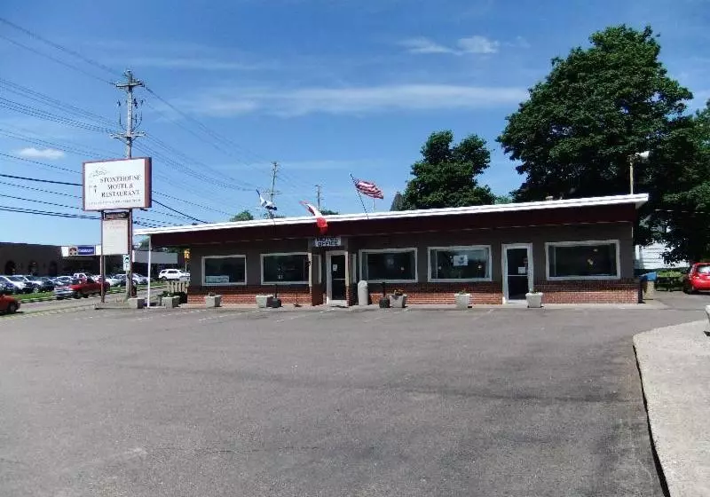 Stonehouse Motel And Restaurant