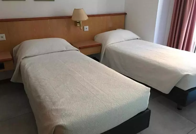 ホテル Albergo Nazionale