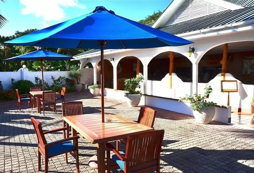 هتل The Britannia