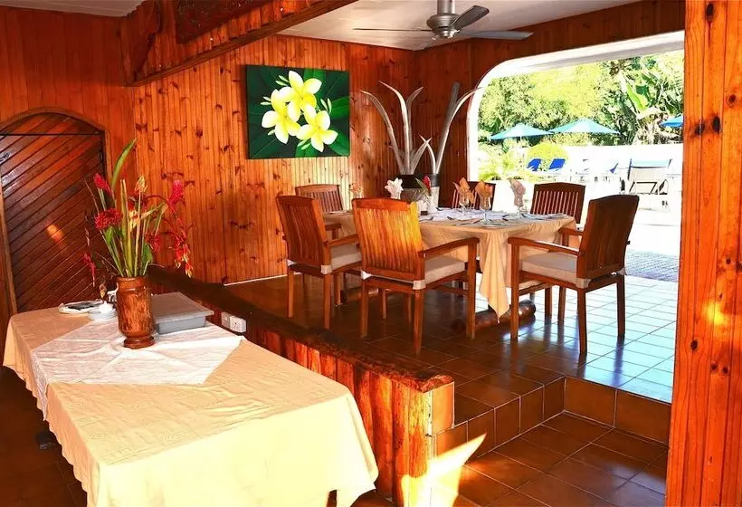 هتل The Britannia