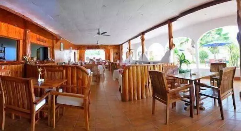 هتل The Britannia