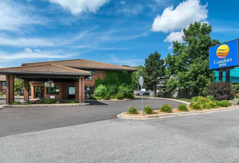 בית מלון כפרי Comfort Inn